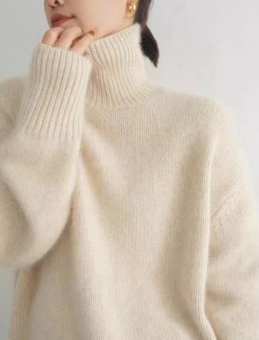 Ultra-Soft Turtleneck Sweater – Timeless & Elegant