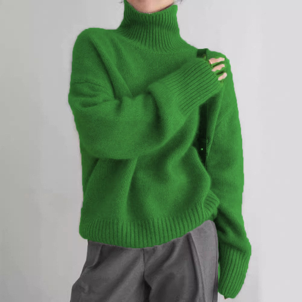 Ultra-Soft Turtleneck Sweater – Timeless & Elegant