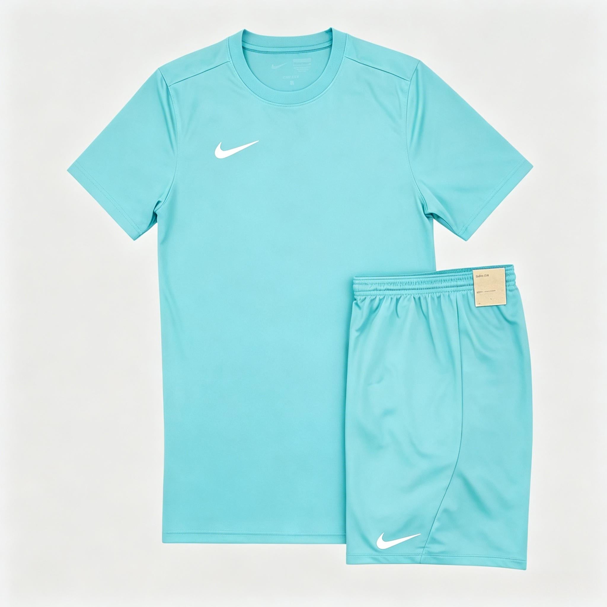 Comfortable and breathable men's sportswear