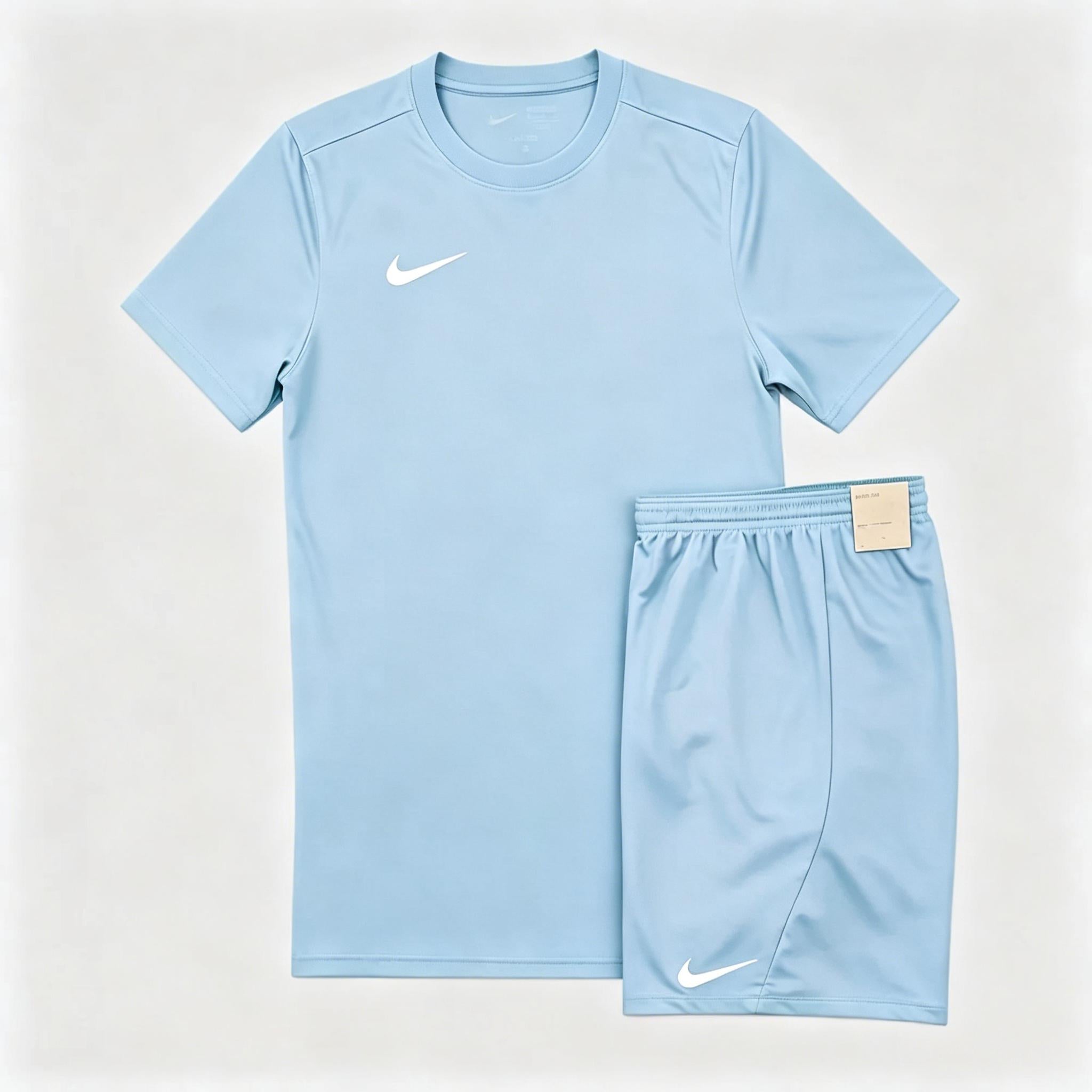 Comfortable and breathable men's sportswear